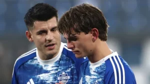 Fábregas, tajante ante los rumores que vinculan a Nico Paz con Inter