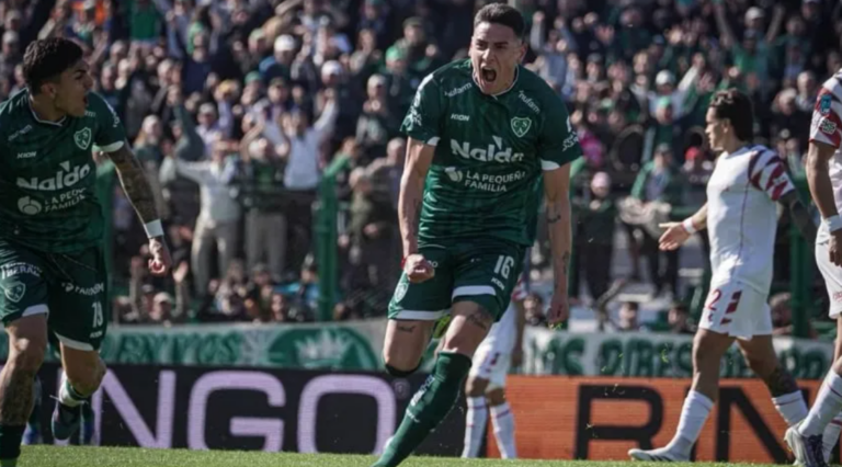 Sarmiento le ganó a Estudiantes y lidera la zona B con Argentinos