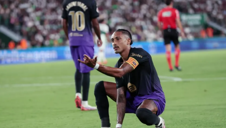 ¿Mensaje para Julián Álvarez? El festejo de Rapinha tras su gol con Barcelona